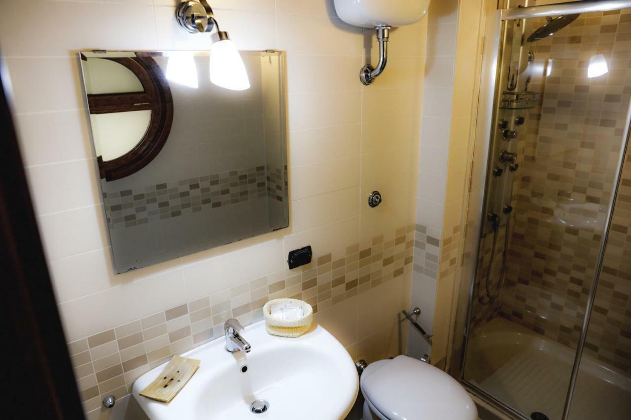 Spicchi Di Sole Bed & Breakfast Naples Exterior photo